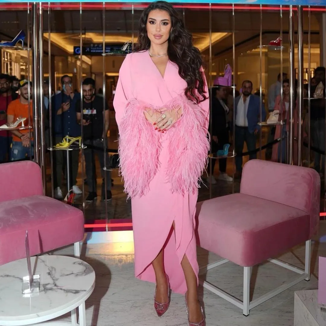 

Fashionvane Saudi Arabia Women Wear Luxury Feathers Long Sleeves Prom Dresses V Neck Sexy Side Slit Dubai Party Evening Gowns