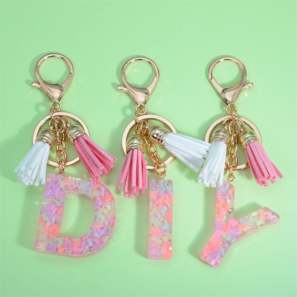 

Fashion Butterfly Stuffed Resin Letter Keychain Women Bag Charms A-Z Initial Alphabet Pendant With Key Rings Tassel Party Gifts