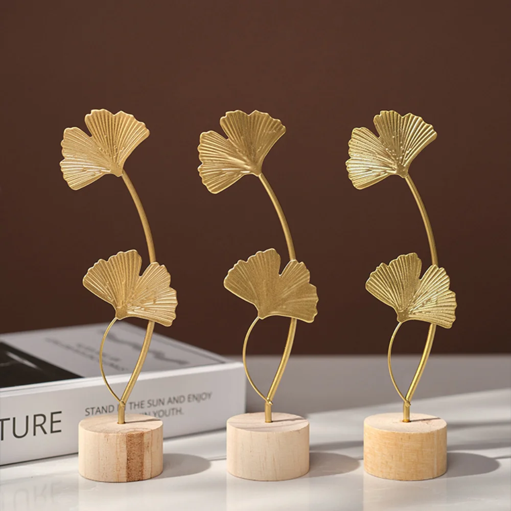 Золотая статуэтка гинкго из железа