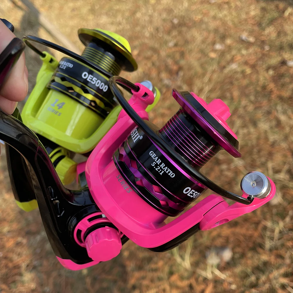 

Beginner Fishing Reel Spinning Wheel Saltwater Freshwater Light Surfcasting 5.2:1 Drag System 5-12Kg Power with Fish Alarm Sound
