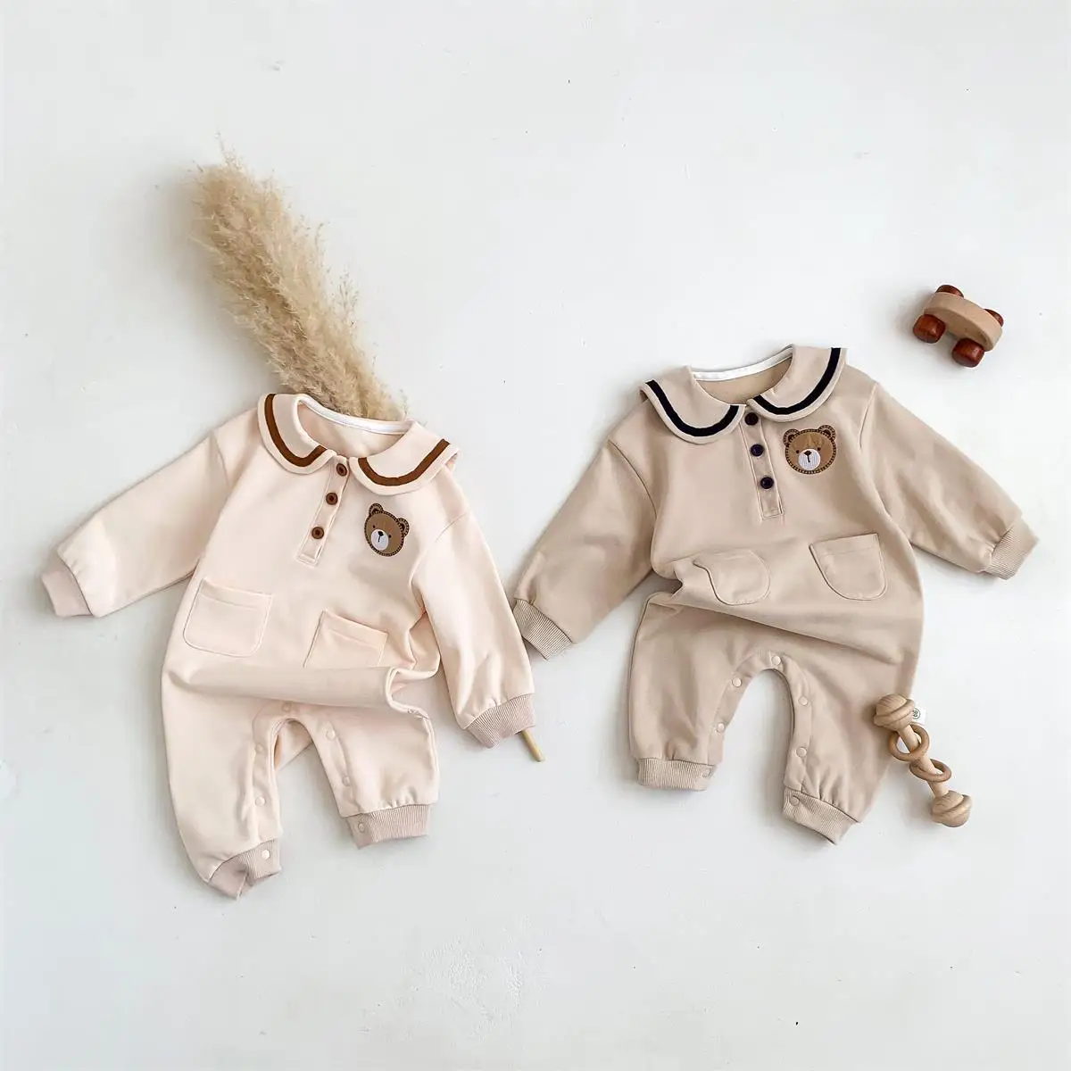 

4431B Newborn Clothes British Style Baby Jumpsuit 2023 Spring New Bear Embroidery Boy's One Piece Clothes Climbing Clothes