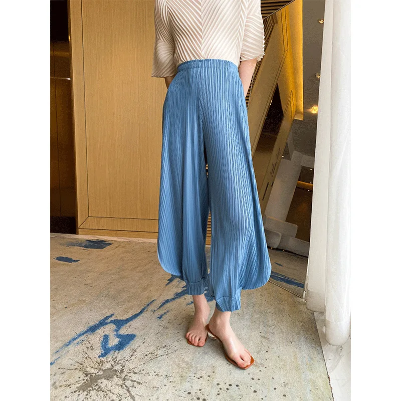 

Miyake Pleated 2022 Wide-leg Pants Women's Loose High-waisted Slim Slit Trousers Spring and Summer All-match Drape Casual Pants