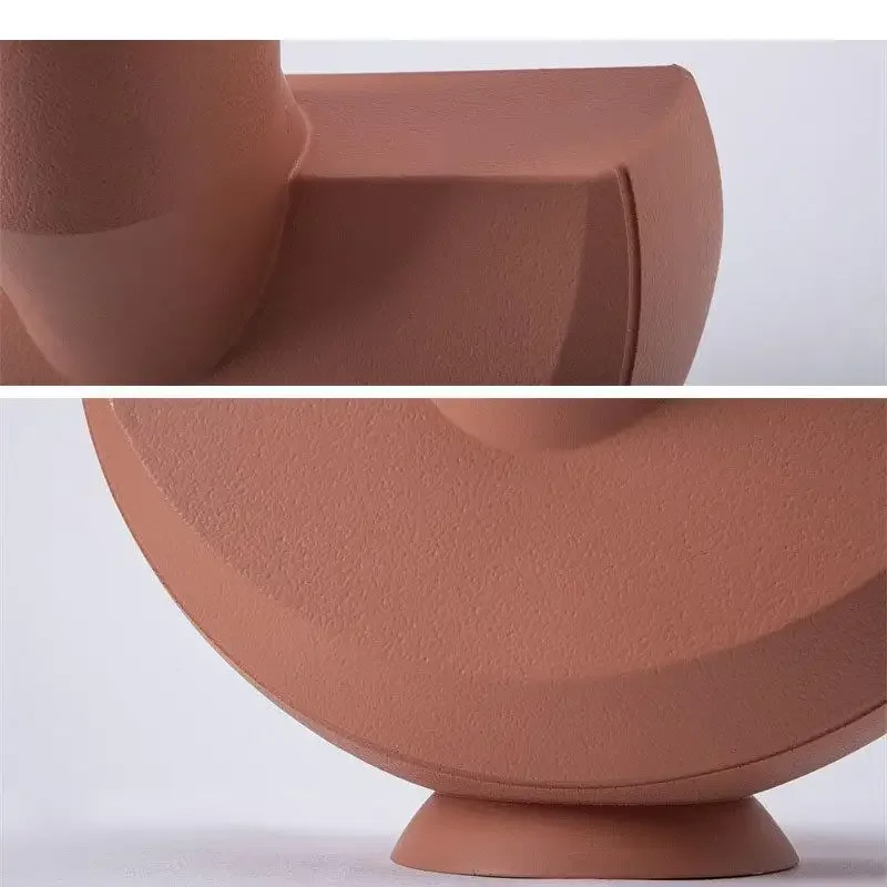 Цифровая ваза для украшения салона