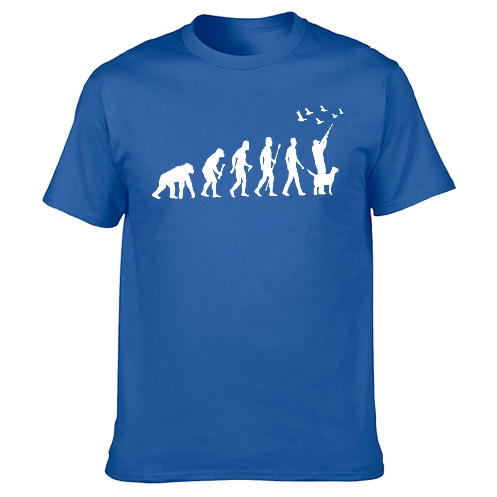 

Футболка мужская с коротким рукавом, круглым вырезом и принтом «охотничий Охотник эволюции с собакой»