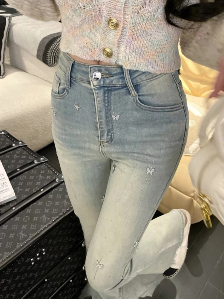 Узкие джинсовые брюки с высокой талией женские джинсы микробеллами весна 2023