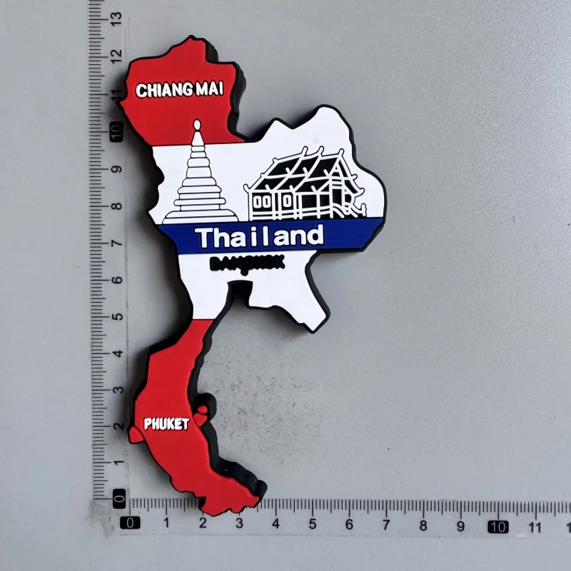 

Магнит на холодильник FIJI