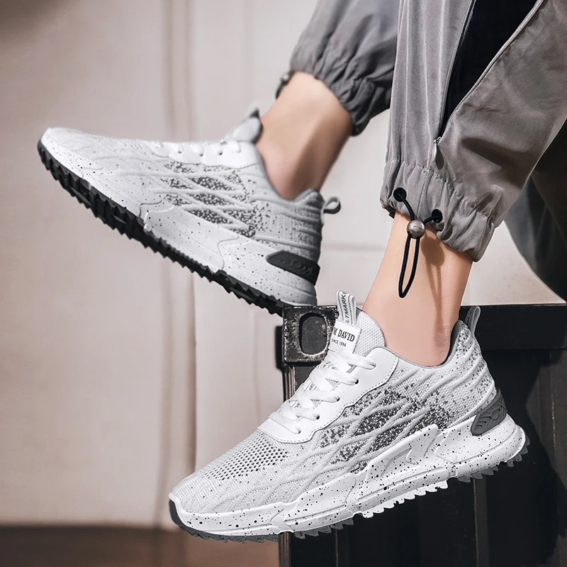 Sneakers Men Running Shoes Platfomrs Breathable Comfortable Fashion Daddy Footwear Mesh Upper Increasing Height Sports Shoes