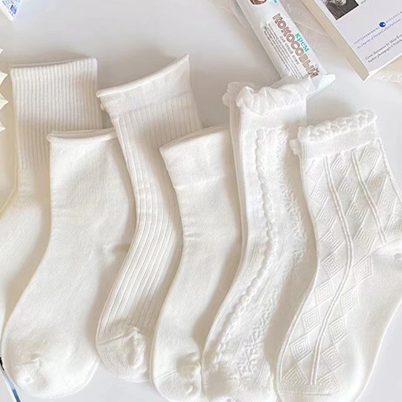 

1Pair New Fashion Pure White Women Socks Cotton Solid Colors Fresh Casual Plain Socks For Women Girls Comfortable Socks