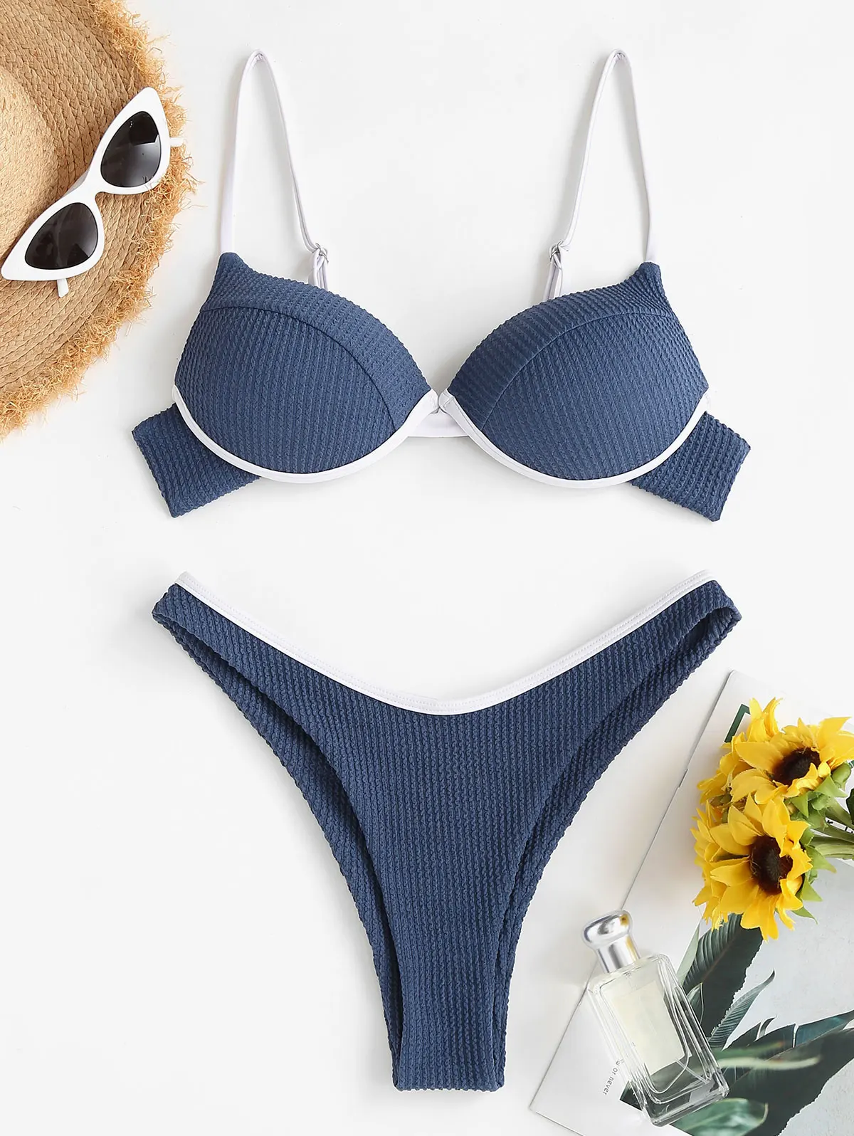 

Zaful Solid Textured Contrast Piping Underwire Bikini Swimwear Underwire Bikini High Leg High Cut Crinkle Two-Piece Suits 2022