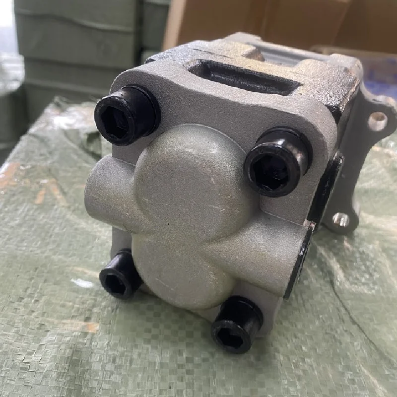 От производителя запчасти для пилотного насоса PC55 PC65 редукторный насос PC56-7