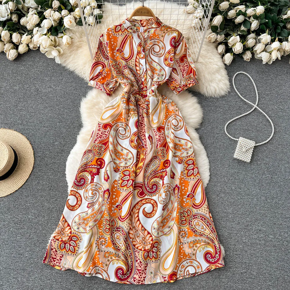 

Платье-трапеция женское с воротником-стойкой и коротким рукавом