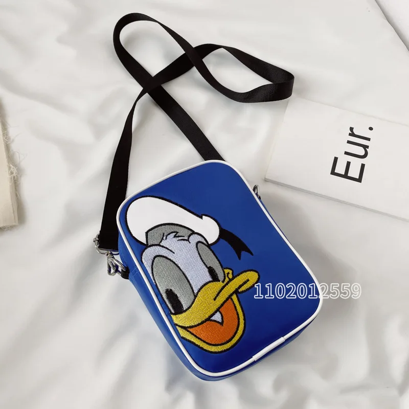 Disney Donald Duck 2022 New Handbag Cartoon Cute Women's Mobile Phone Bag Fashion Trend Casual Women's Shoulder Oblique Bag