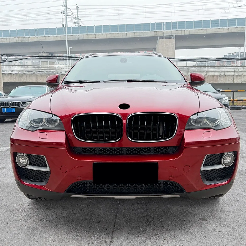 Фото Передние светодиодные решетки радиатора для BMW X5 X6 E70 E71 2006-2013 M Sport, глянцевые черные, с LED-подсветкой №4