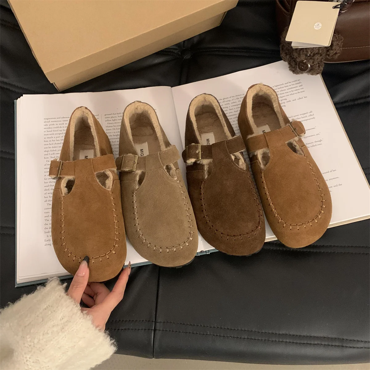 Зимняя женская обувь без шнуровки осенняя мокасины осеннее новое платье мягкие