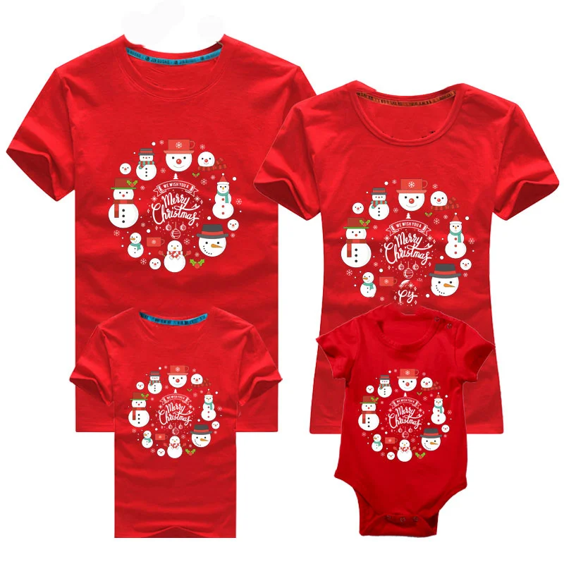 

Рождественская смешная сочетающаяся семейная Одежда для мамы, отца, дочери, сына одежда с коротким рукавом Рождественская Снежная рубашка ...