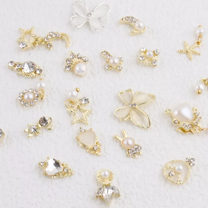 

NEW Metal Nail Charms Luxury Starfish/Butterfly/Cat Alloy Nails Decoration Golden Silver 3D Manicure Rhinestone Supplies &J0