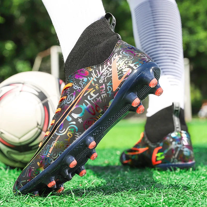 2022 Fashion Printed Black Men's Soccer Boots Football Spikes Shoes Outdoor TF/FG Futsal Sneakers for Men Women chuteira society