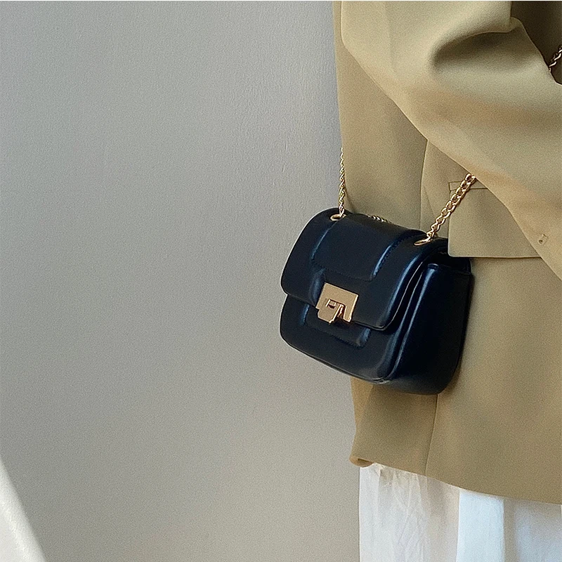 

Новая модная женская сумка через плечо с цепочкой, роскошный дизайн, подходящая ко всему нишевая женская мягкая квадратная сумочка из искусственной кожи с облаком