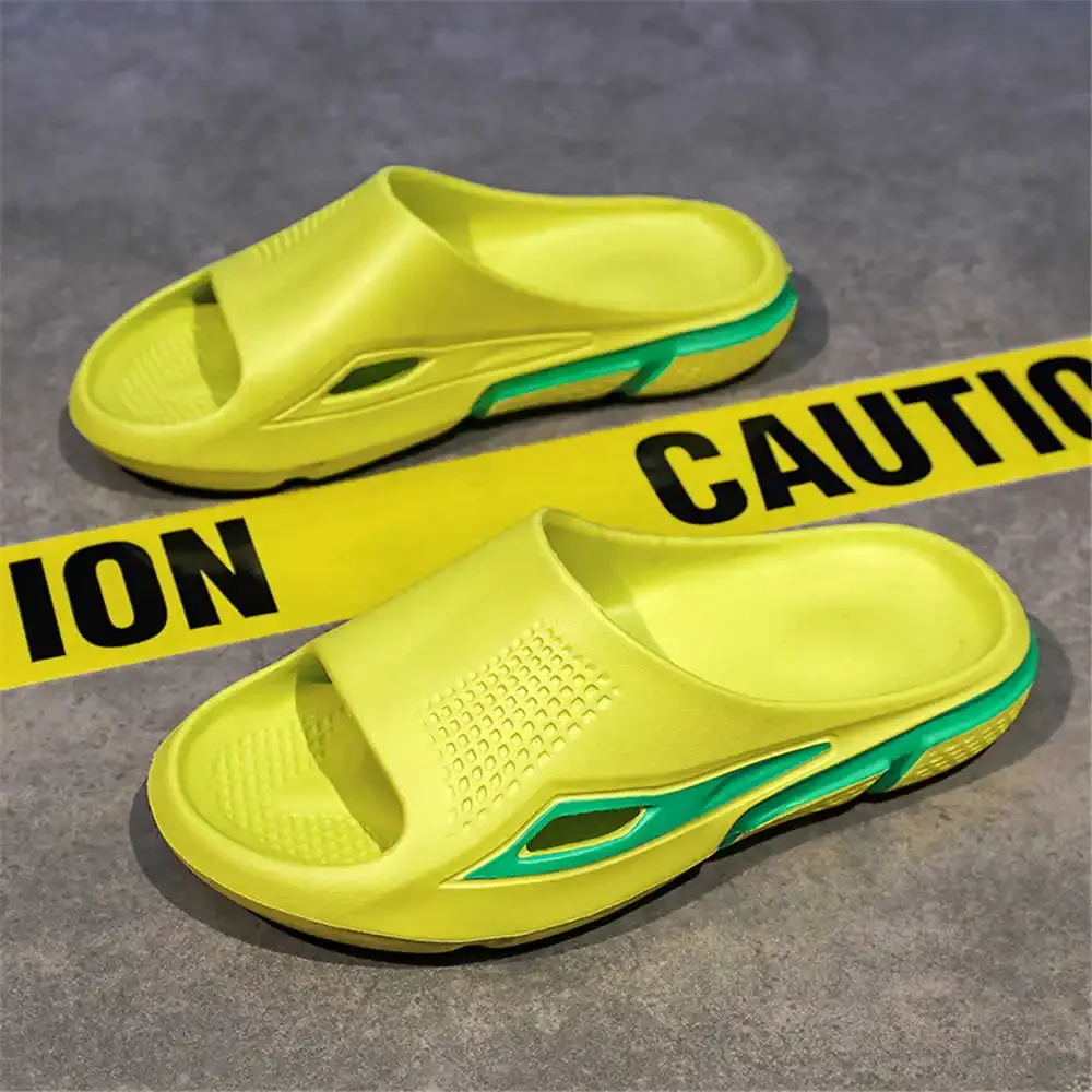 Размер 44 водные зеленые светло-голубые кроссовки мужские сандалии черная обувь