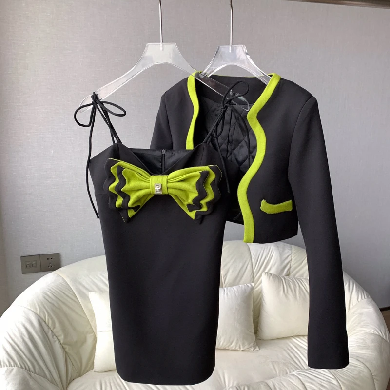 

Fashion Classic Trendy luxury design Green Bow Braces Skirt Suit Coat Suit