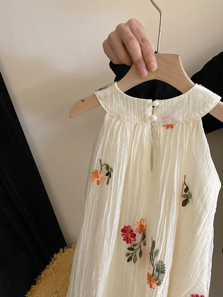 Платье для девочек новинка юбка без рукавов с вышивкой и воротником хомутиком