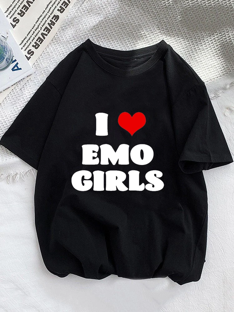 

Футболка женская оверсайз с надписью «I Love Emo Girl»