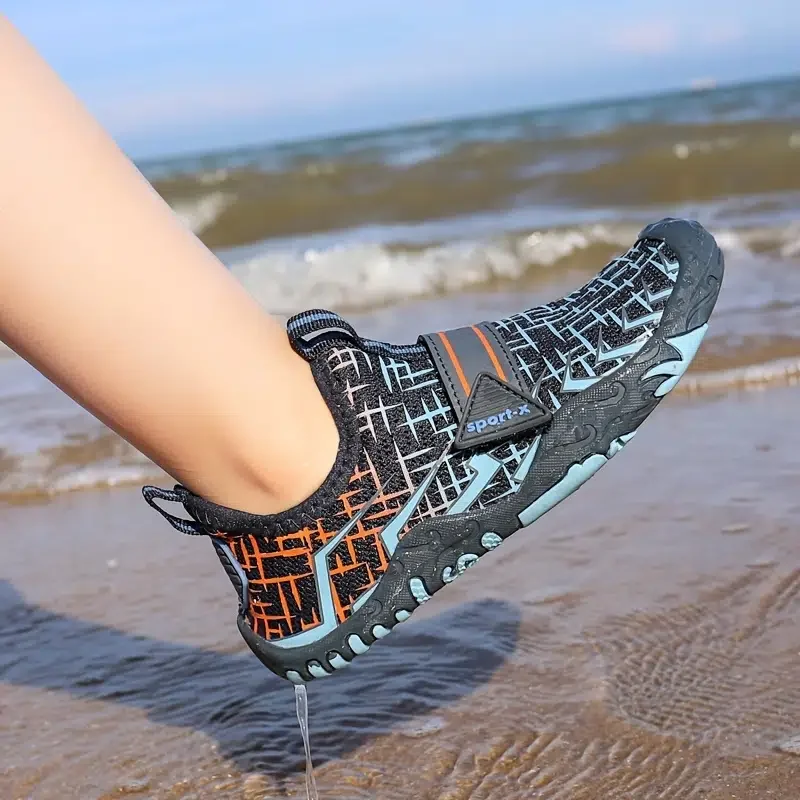 Kids Non-slip Water Shoes Quick Dry Lightweight Sport Shoes For Beach Swim Pool