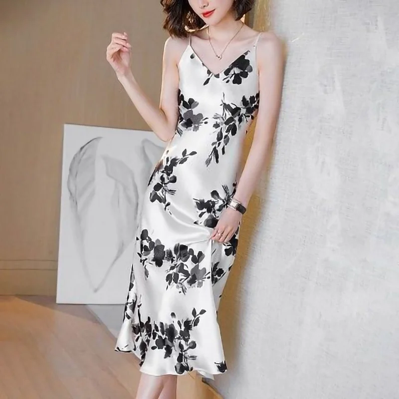 

Summer Women Satin V Neck Sleeveless Vintage Flower Print Spaghetti Straps Backless Beach Dresses Party Sexy Vestidos 2022 X128