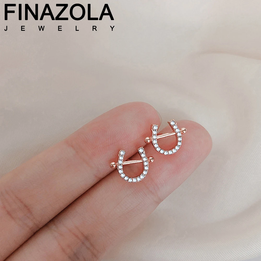 

FINAZOLA Exquisite Zircon Horseshoe Shape Stud Earing For Women Korean Fashion Jewelry Sweet Girl Everyday Ear Accessory