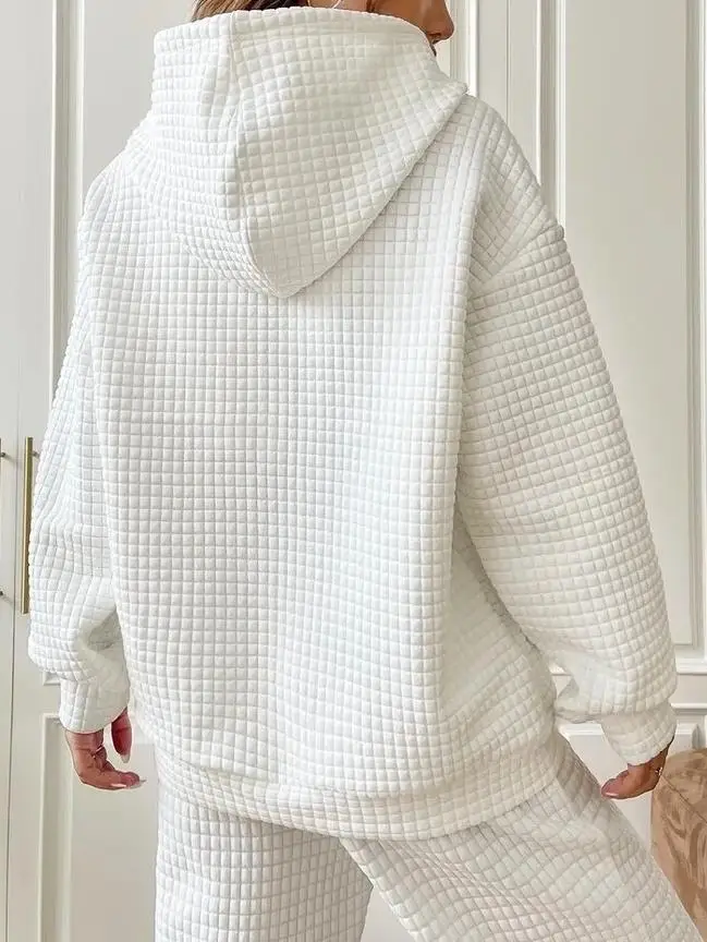 Рисунок 6 - Женский Повседневный свитер с капюшоном