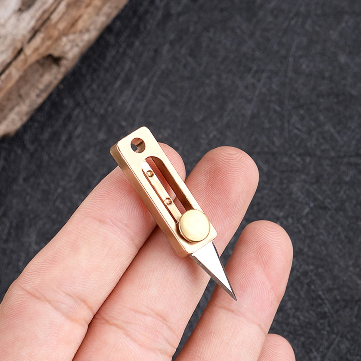 Фото Ультрамаленький титановый универсальный нож, EDC Tiny Knife Box/открывалка для упаковки с лезвием из нержавеющей стали, сверхлегкий и качественный №1