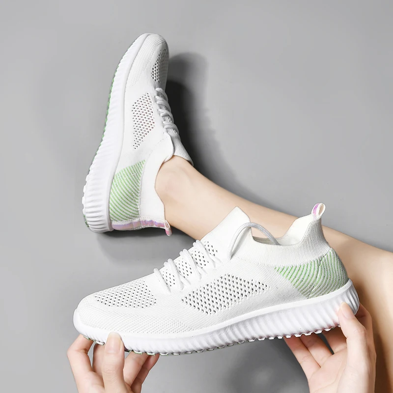 New Summer Women's Hollow-out Breathable Golf Shoes Outdoor Fitness Shoes Beginner Girls Fashion Light Walking Shoes