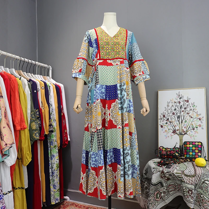 

SuperAen 2022 контрастный цвет богемное свободное платье-трапеция с рукавами-фонариками и вышивкой на талии с v-образным вырезом и принтом для жен...