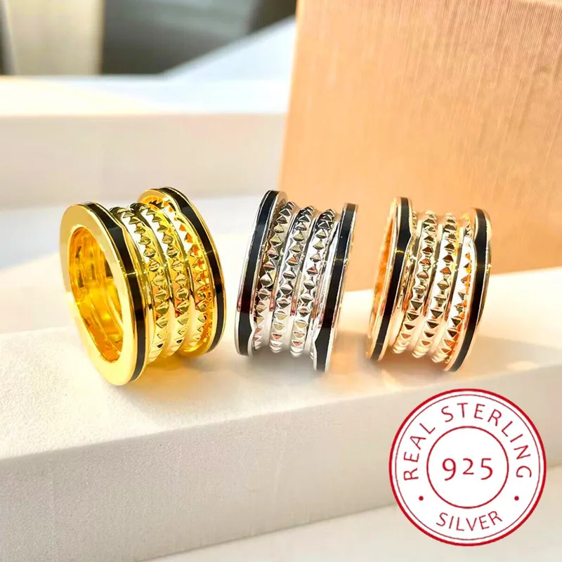 

2023 New Rose Gold Rivet Ring Women Personalized Fashion Light Luxury Brand Couple Luxury Jewelry Party Gift