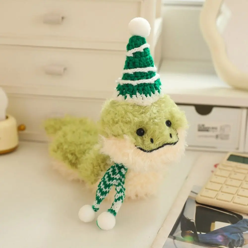 С шарфом и шапкой плюшевая игрушка-змея из мультфильма имитация зеленой змеи