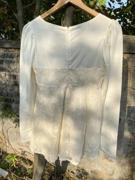 Женское однотонное платье с атласной подкладкой и длинным рукавом