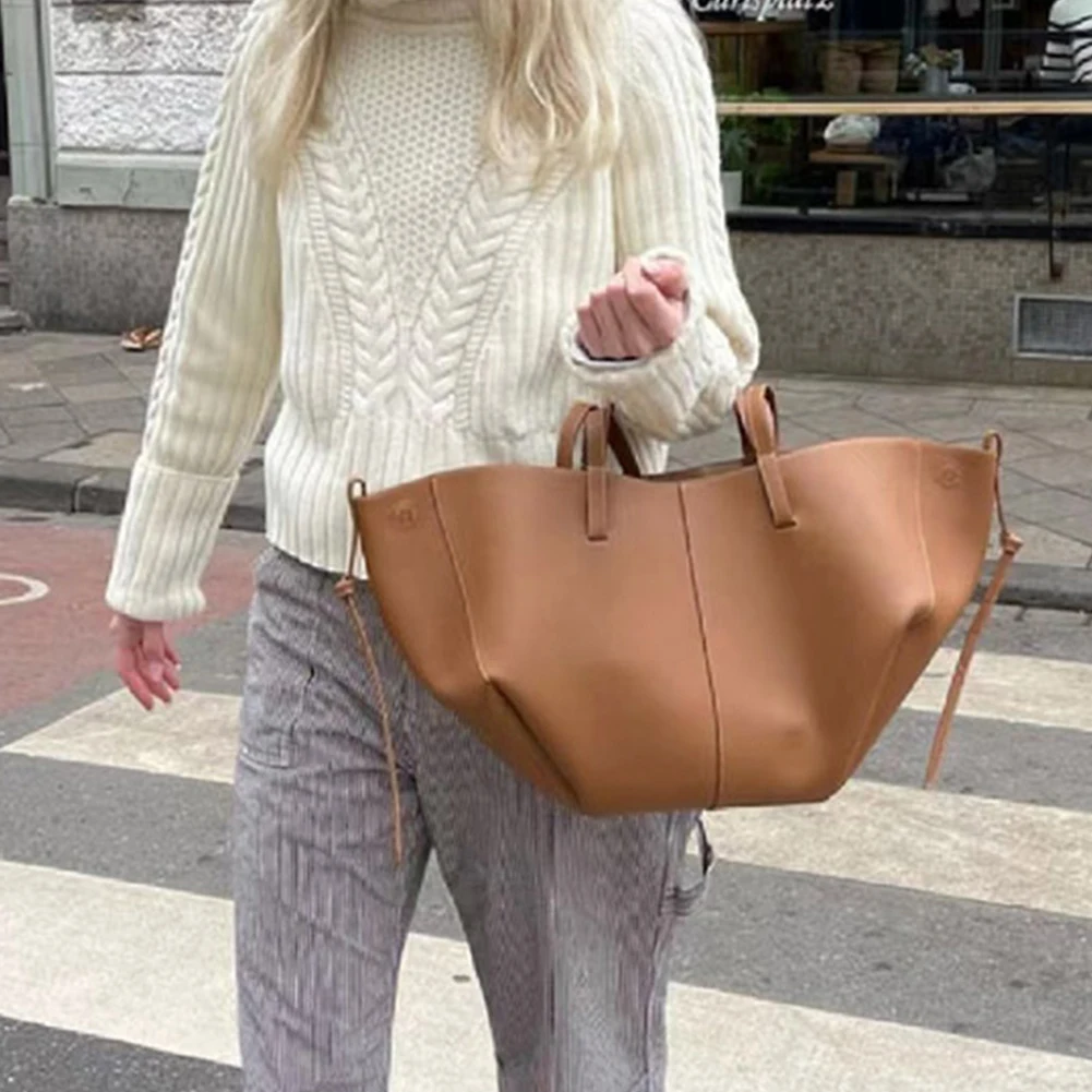

Women Simple Shopping Bag Large Capacity Elegant Shoulder Bag PU Leather Leisure Bag with Matching Clutch Set