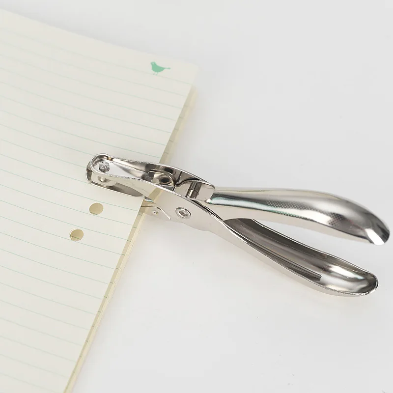 

Silver Hole Puncher Hand Press Pliers Punch Round Hole 6mm Single Hole Punch 6mm Aperture Binding Ticket Checking Single-hole