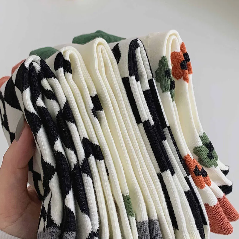 5pairs Lot Novelty Socks Spring Autumn Casual Cotton Korean Style Socks Women Plaid Heart Cotton Short Socks