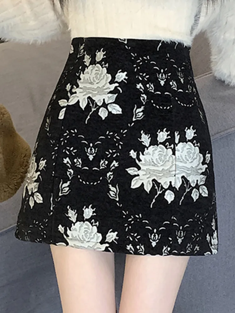 

SMTHMA Korean Vintage Elegant Jacquard Embroidered Skirt For Women New Autumn/Winter Versatile High Waist Slim A- Line Skirt
