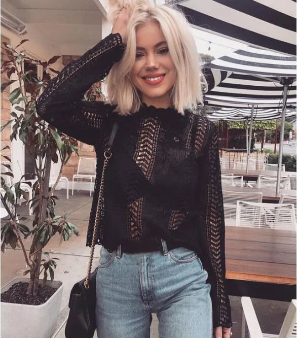 

Hlow Out Lace Blouse 2017 Autumn Sexy White Black Shirt Women Tops Elegant Long Sleeve See Through Blusas Female Floral Blouse