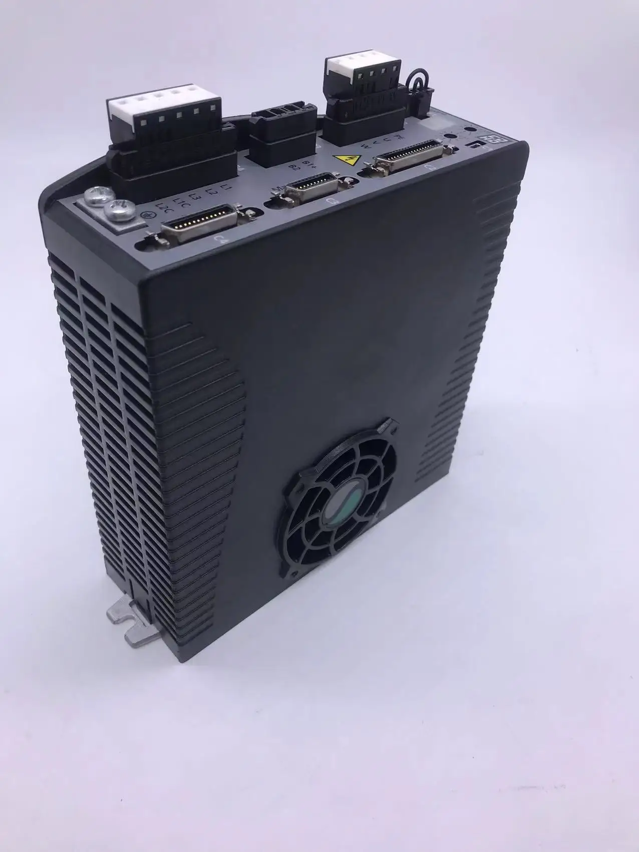 SERVOTRONIX CDHD-4D52AEC2 б/у