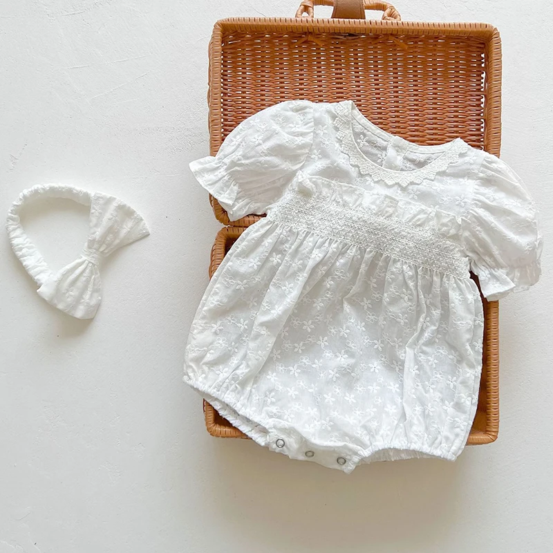 

Комбинезон для маленьких девочек + повязка для волос с короткими рукавами, хлопковый комбинезон для новорожденных девочек с вышивкой, летня...