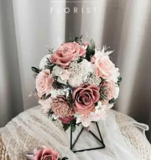 

Weddings and important occasions / Wedding accessories / Bridal bouquets BNO