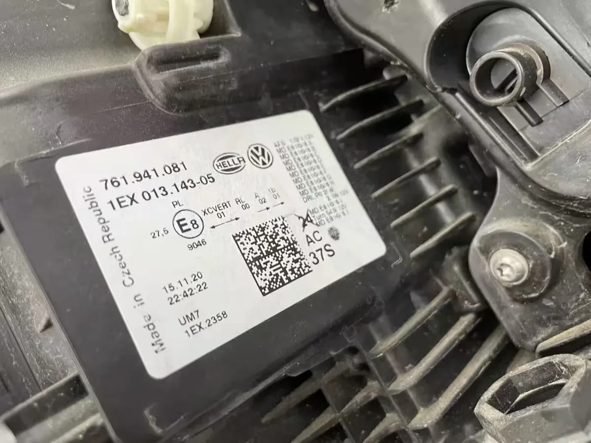 Для Volkswagen Touareg HID ксеноновая фара в сборе 2021-2024 свет фар 761941081