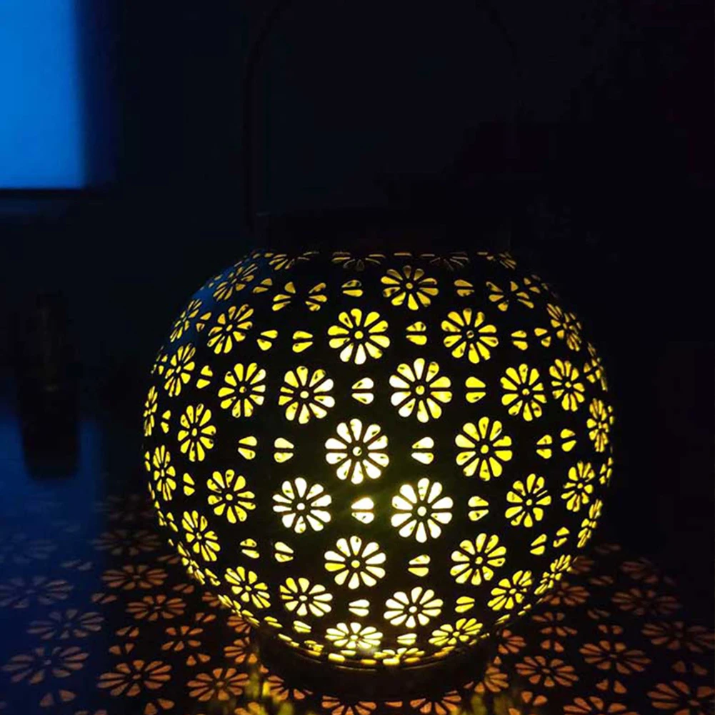 

Outdoor Hanging Garden Light Metal Pattern Outdoor Decor LED Solar Lamps Metallic Hollow Lantern Projection Garden