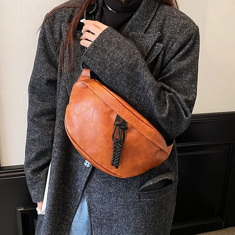 

Vintage Crossbody Bags For Women 2023 Luxury Designer Handbags Women Bags Solid Leather Women's Chest Bag Female Bag Purse Sac