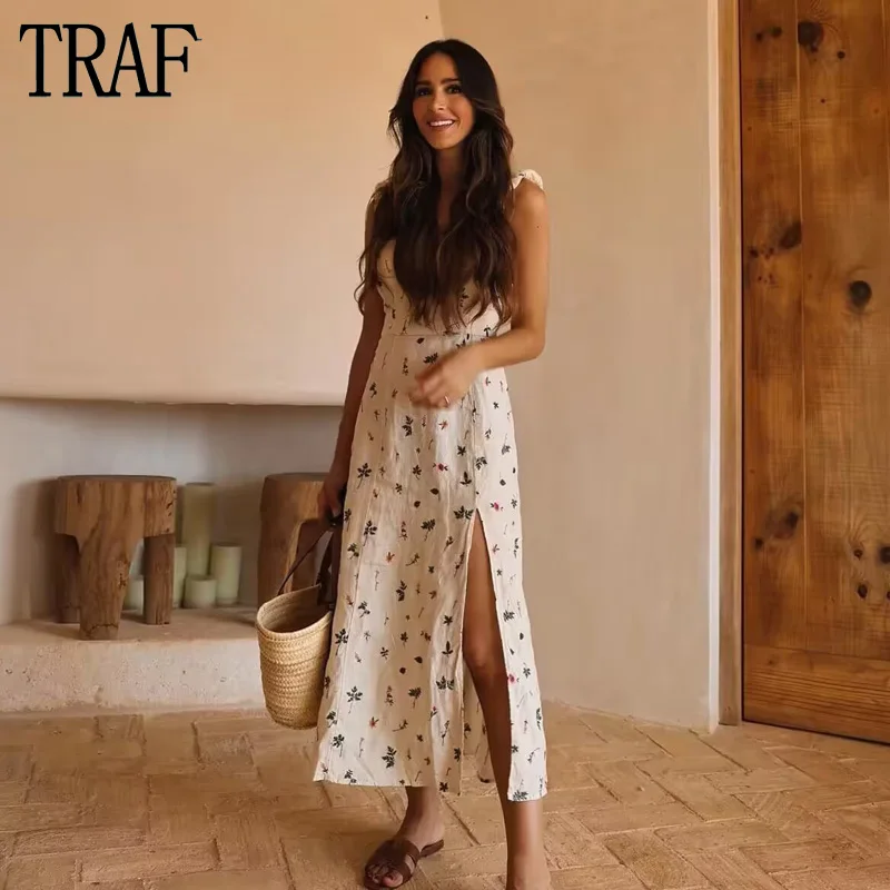 

Платье-миди женское Плиссированное на бретельках с открытой спиной и вышивкой