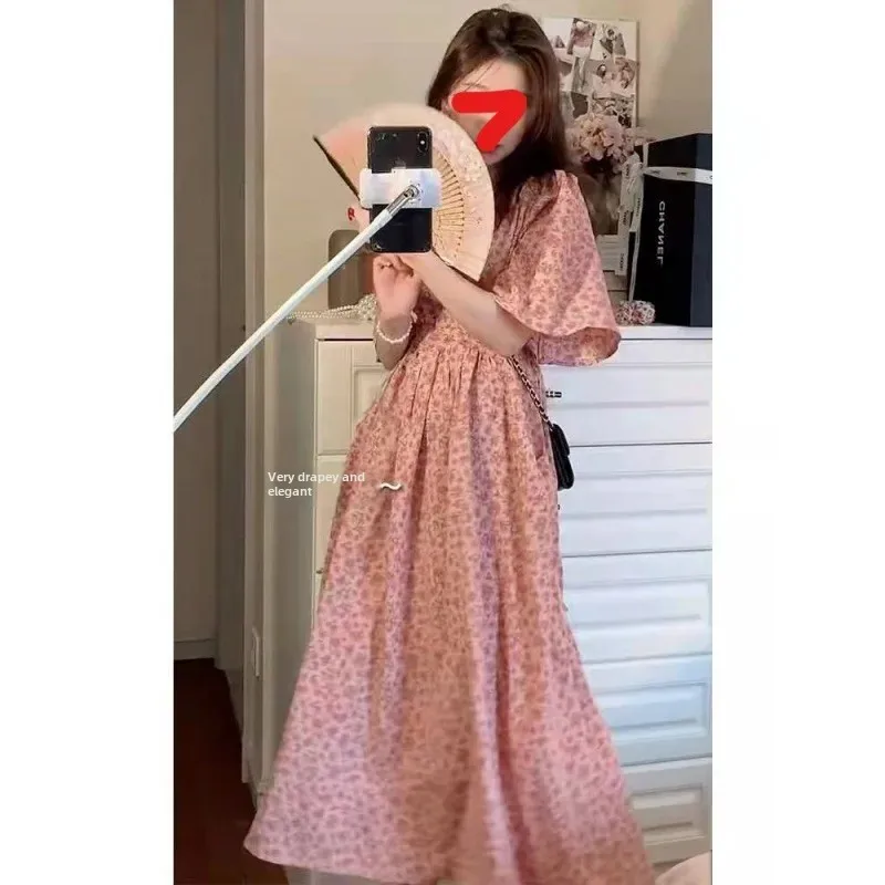 Летнее платье трапециевидной формы с высокой талией и короткими рукавами новый