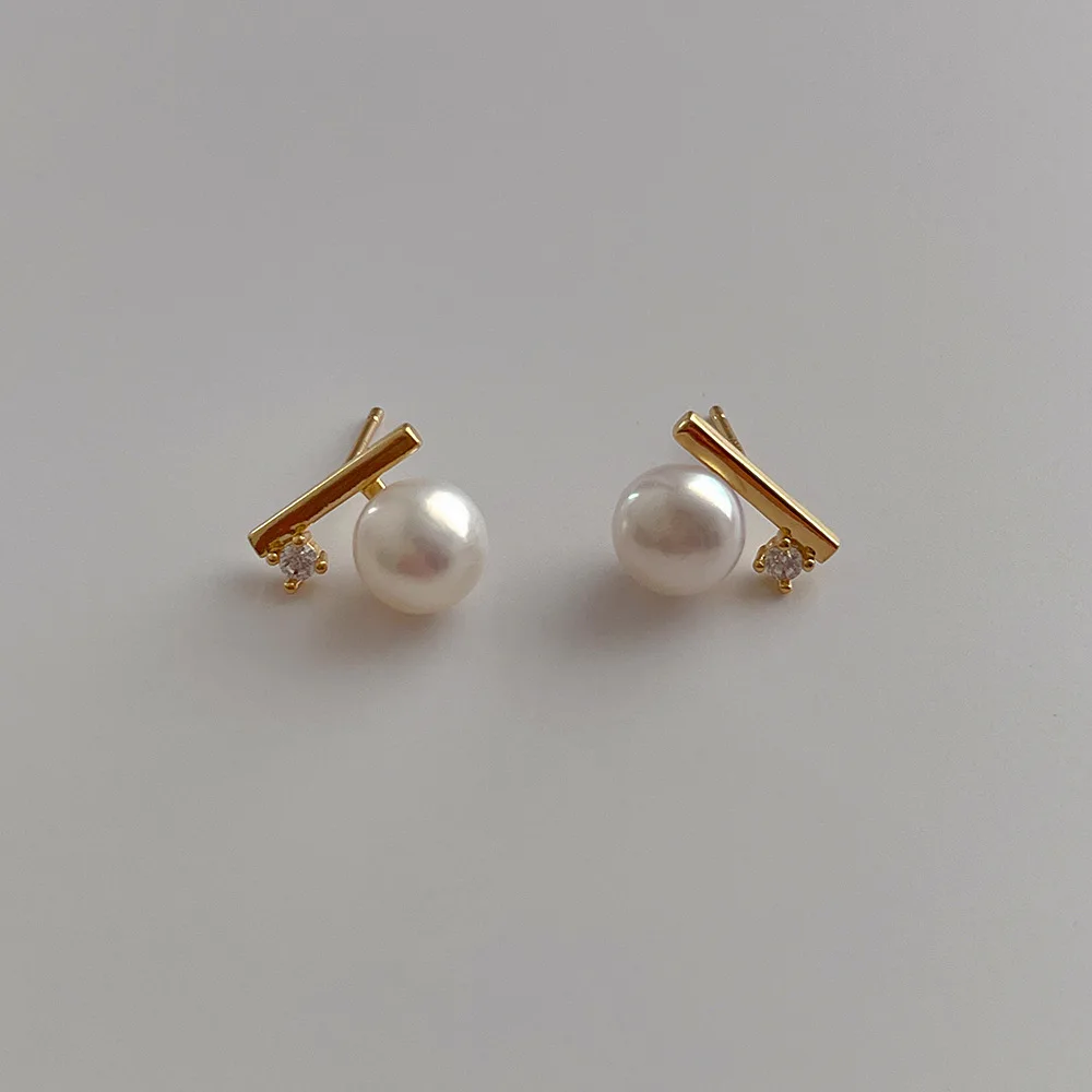 

Minar Classic Nature Freshwater Pearl Earring for Women Golden Copper Irregular Geometric Stud Earrings Party Every Day Jewelry